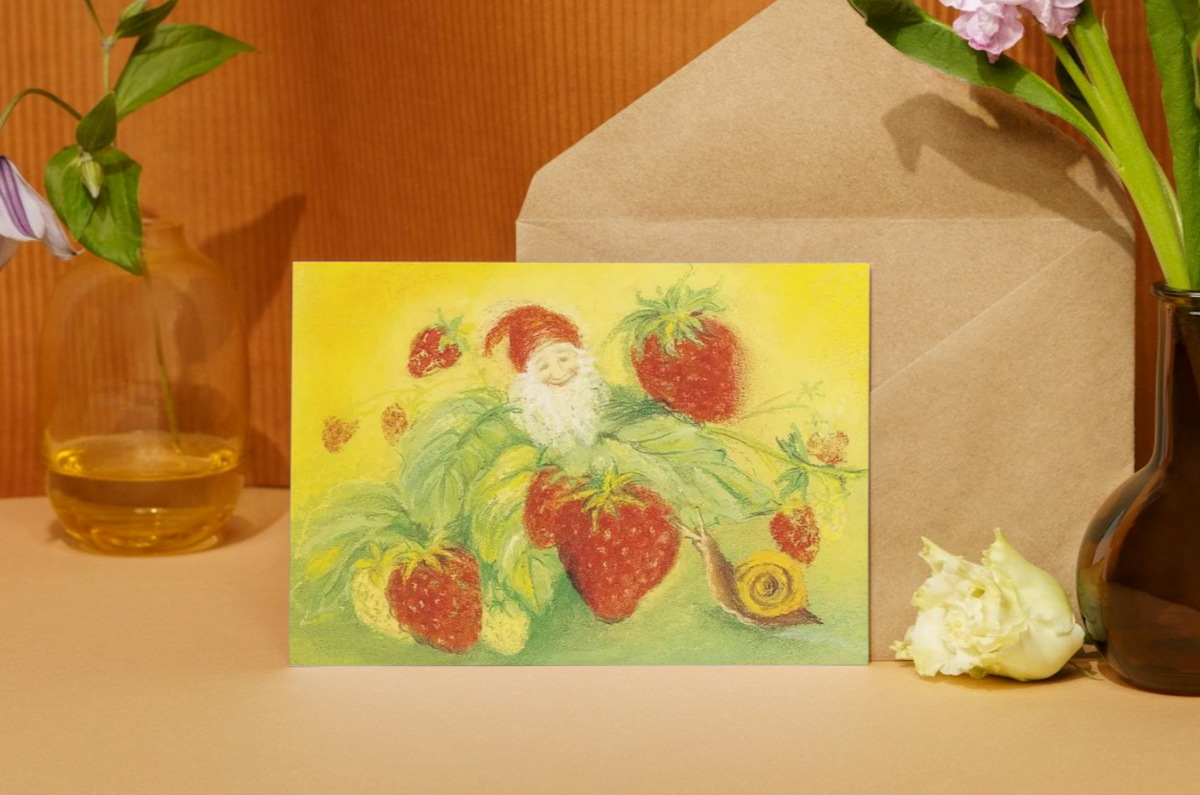 Ansichtkaart Aardbeien, onderdeel van de Sprookjes Ansichtkaartenset - Waldorf Winkel
